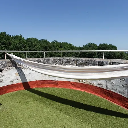 Дом отдыха Le Moulin De La Garenne *