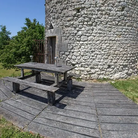 Le Moulin De La Garenne Vibrac (Charente-Maritime)